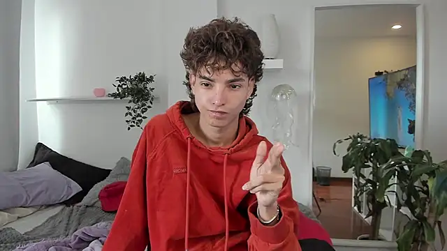 Snapshot of santy-kitty chatting on 01-12-26, 05:07 santy-kitty online show from 01-12-26, 05:07