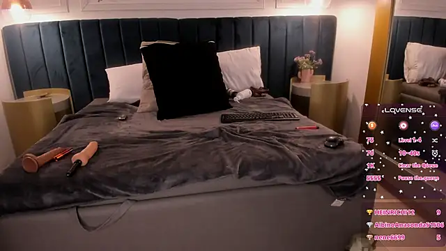 Snapshot of Issabella_Roa chatting on 12-16-24, 10:56 Issabella Roa online show from 12-16-24, 10:56