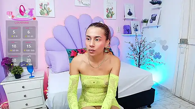 HannaPretthy online show from 09-19-25, 11:55