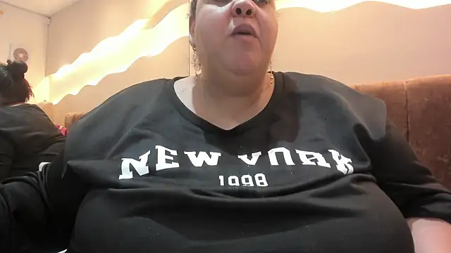Alisson am online show from 07-12-26, 12:40