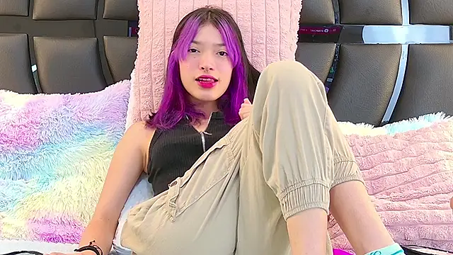 AlliciaKim online show from 01-11-25, 07:05