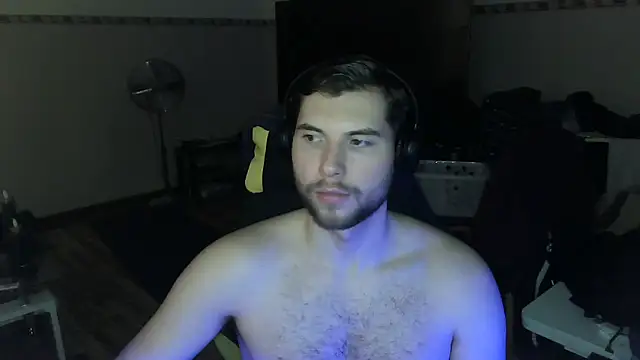 Snapshot of Ironman220 chatting on 01-29-25, 02:53 Ironman220 online show from 01-29-25, 02:53