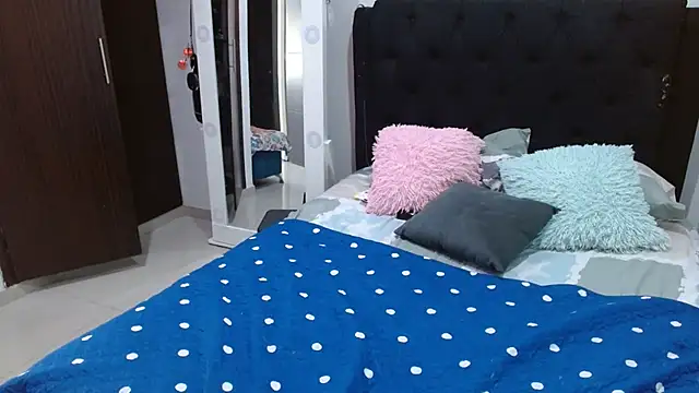 amazonafit  online show from 01-15-25, 06:40