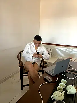 ShaoZian 1 online show from 10-30-25, 03:41