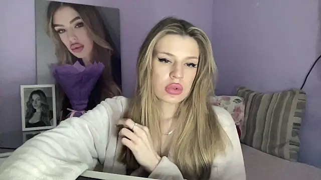 Snapshot of Your_Jessy chatting on 01-29-25, 09:39 Your Jessy online show from 01-29-25, 09:39