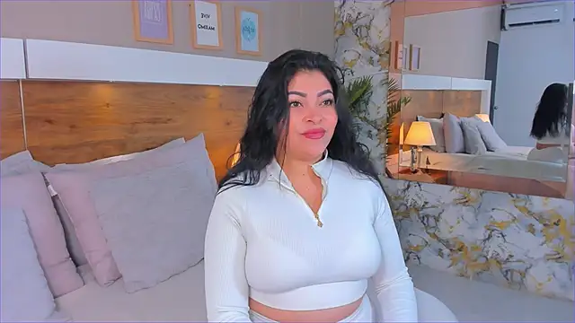 EmaBakker online show from 11-26-25, 12:28