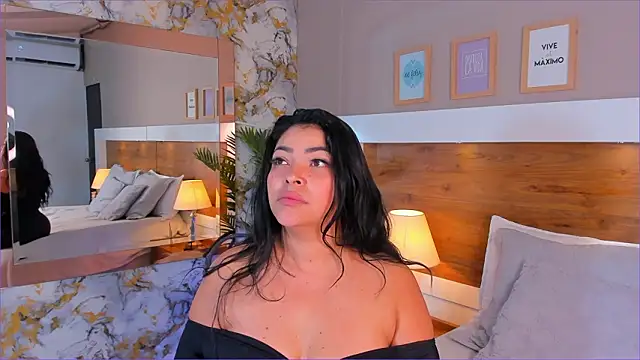 EmaBakker online show from 02-01-26, 06:23