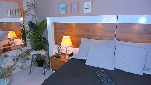 EmaBakker online show from 03-02-26, 10:55