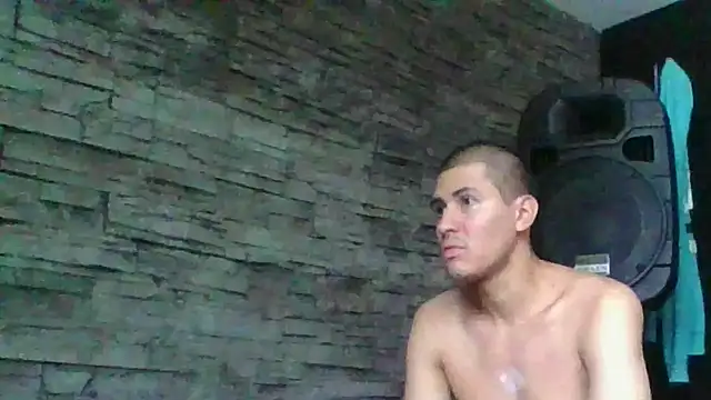 Sexylatin64 online show from 11-08-25, 08:07