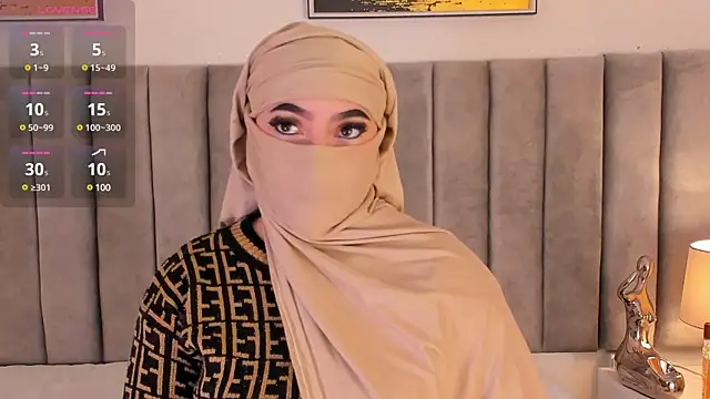  malih  online show from 01-11-25, 01:01