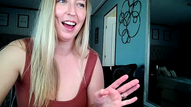 lucyallen4201 online show from 01-14-25, 09:20