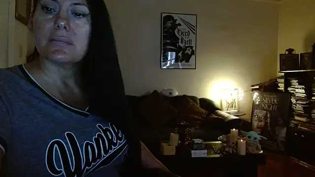 mandaloriangirls online show from 09-28-25, 04:01