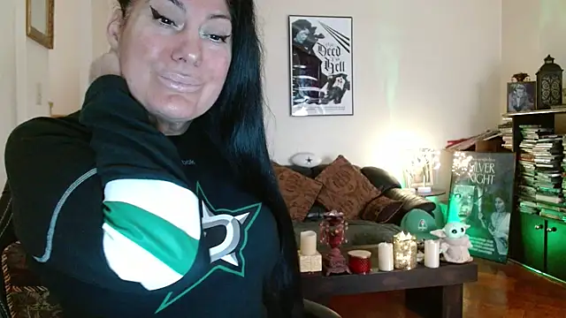 mandaloriangirls online show from 04-29-26, 05:52