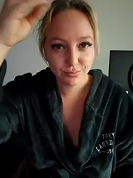 Milas Dreams online show from 09-22-25, 06:37