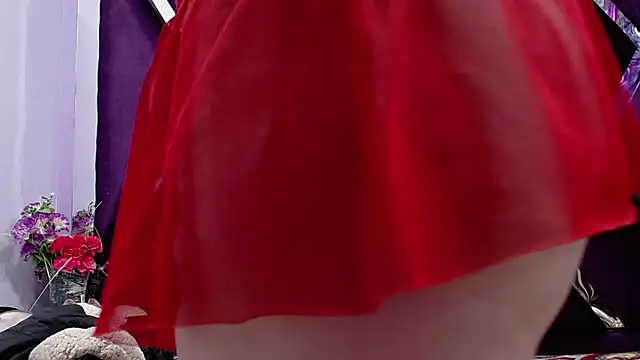 Mariana Benett online show from 12-12-24, 06:25