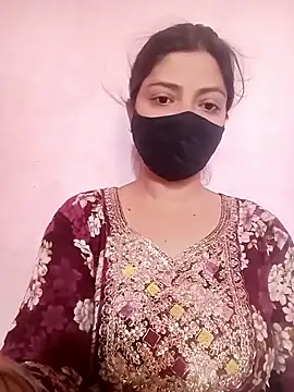 Snapshot of Mahi_Baby25 chatting on 06-15-26, 05:20 Mahi Baby25 online show from 06-15-26, 05:20