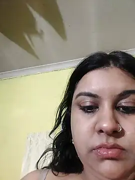 Snapshot of GoddessLorenaTheeSiren chatting on 12-22-24, 08:36 GoddessLorenaTheeSiren online show from 12-22-24, 08:36