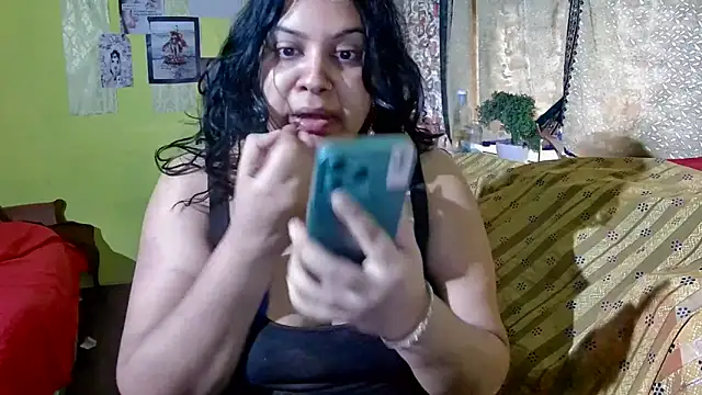 Snapshot of GoddessLorenaTheeSiren chatting on 01-22-25, 10:07 GoddessLorenaTheeSiren online show from 01-22-25, 10:07