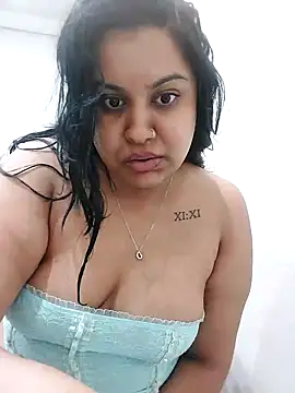 Snapshot of GoddessLorenaTheeSiren chatting on 02-03-25, 03:49 GoddessLorenaTheeSiren online show from 02-03-25, 03:49