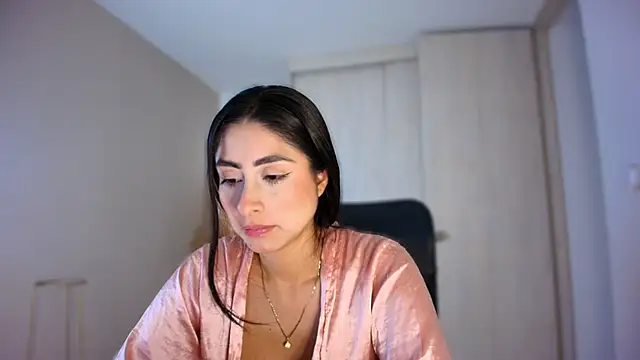 Snapshot of auroracaruso11 chatting on 07-12-26, 08:11 auroracaruso11 online show from 07-12-26, 08:11