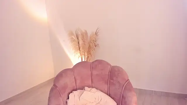 amelie murphy  online show from 02-26-26, 02:27