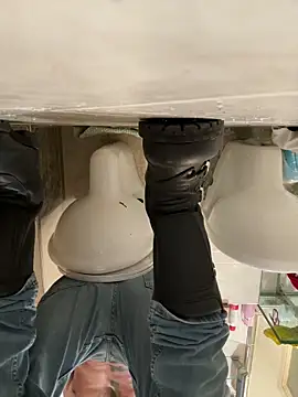 Snapshot of gianluca75gggggggh chatting on 02-01-26, 07:23 gianluca75gggggggh online show from 02-01-26, 07:23