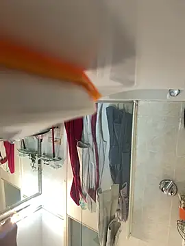 Snapshot of gianluca75gggggggh chatting on 03-27-26, 04:29 gianluca75gggggggh online show from 03-27-26, 04:29