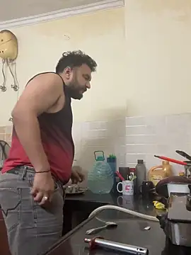 Snapshot of gauravgay93 chatting on 03-11-25, 05:24 gauravgay93 online show from 03-11-25, 05:24