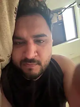 Snapshot of gauravgay93 chatting on 03-16-25, 04:20 gauravgay93 online show from 03-16-25, 04:20