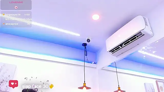 Snapshot of Dilan_y_Mia chatting on 03-11-25, 09:48 Dilan y Mia online show from 03-11-25, 09:48