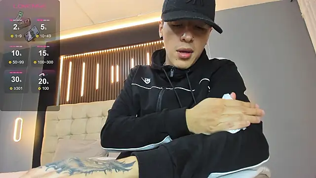 Lobo 17  online show from 03-29-26, 03:39