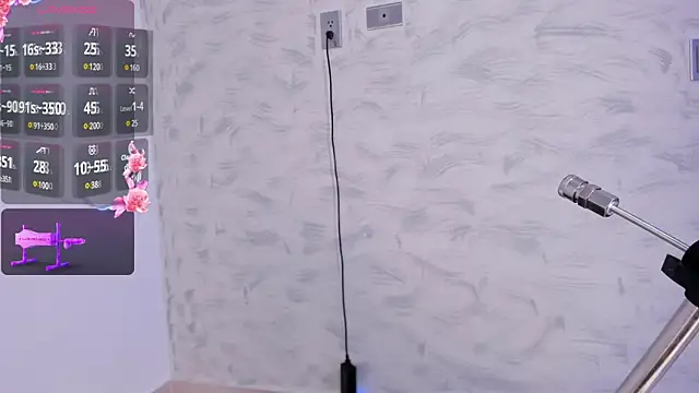 Snapshot of Annaraquel_ chatting on 03-19-25, 01:54 Annaraquel  online show from 03-19-25, 01:54