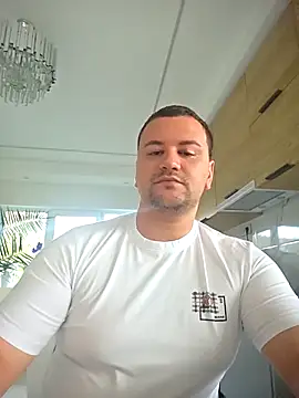 Snapshot of KarlosCarutox chatting on 10-26-25, 02:56 KarlosCarutox online show from 10-26-25, 02:56