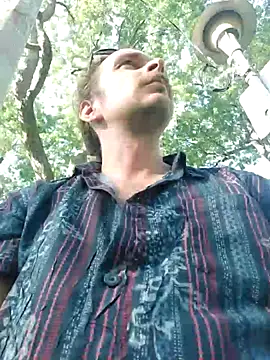 Snapshot of QcMisterv13 chatting on 07-12-26, 11:56 QcMisterv13 online show from 07-12-26, 11:56