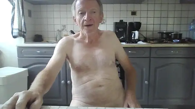 naturiste974 online show from 06-26-26, 05:28