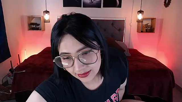 emily leinner online show from 11-08-25, 02:50