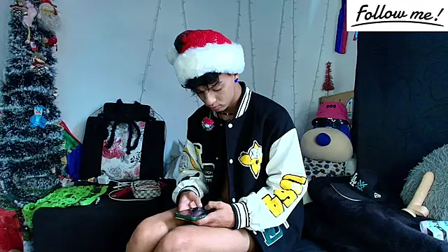 twink sebas  online show from 12-25-24, 03:06