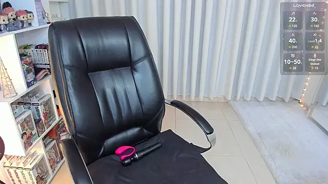 misshoneyxxx online show from 11-08-25, 04:56