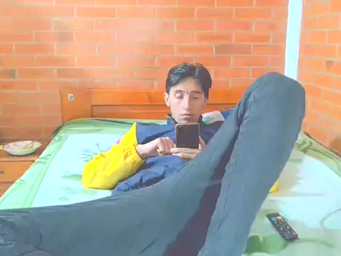 johan70sexy online show from 02-10-26, 11:42