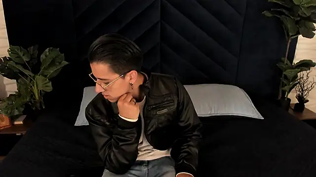 Andy Joy  online show from 10-08-25, 11:08