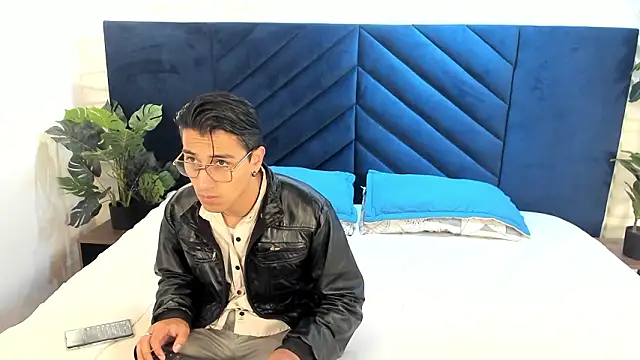 Andy Joy  online show from 03-27-26, 11:43