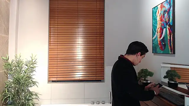 Andy Joy  online show from 04-25-26, 01:41