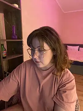 cinnabon  online show from 02-10-25, 06:56