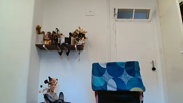 Snapshot of xTALLSEXYBUMx chatting on 01-09-26, 04:59 xTALLSEXYBUMx online show from 01-09-26, 04:59