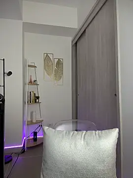 rubyhill 2711 online show from 12-14-25, 12:05