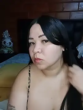 Chantal lopez online show from 06-08-26, 07:36