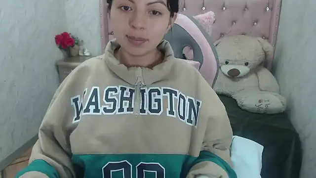 CarolineBrunx online show from 02-07-26, 02:48