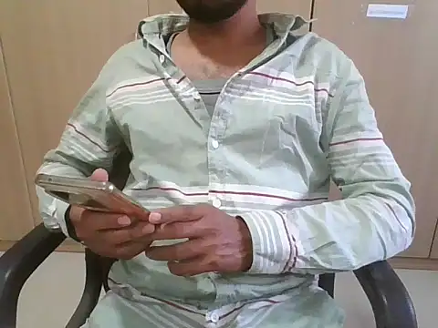 Ishan003 online show from 03-14-25, 10:39