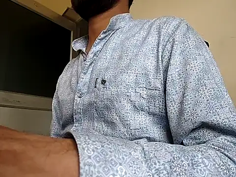 Ishan003 online show from 09-14-25, 06:12