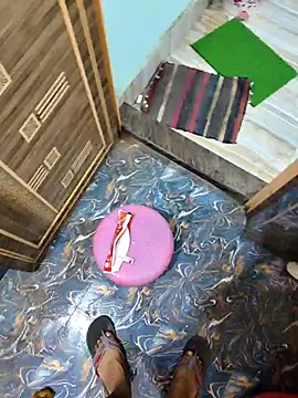 Ishan003 online show from 07-10-26, 02:49